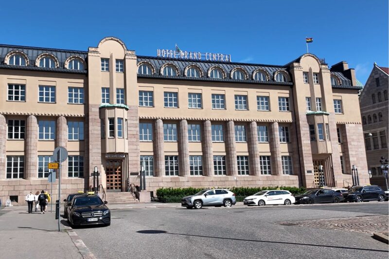 Scandic Grand Central Helsinki の歴史ある外観