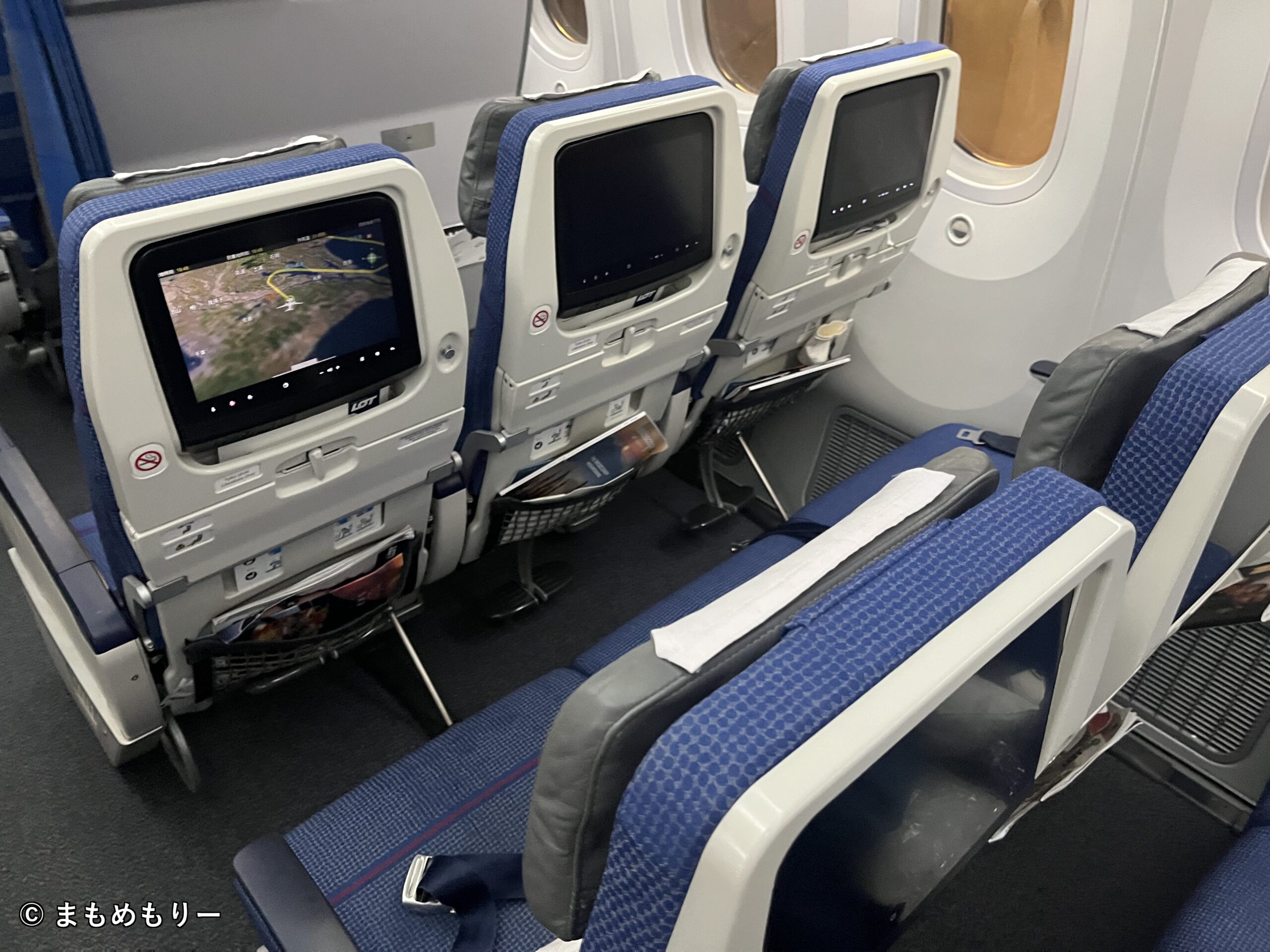 LOTポーランド航空のエコノミークラス座席